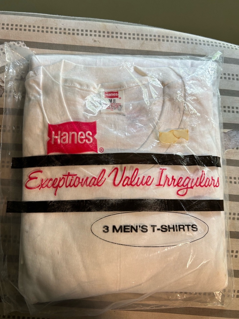 Vintage 1960’s Hanes White Men's 3-Pack Crew Neck T-Shirts NOS